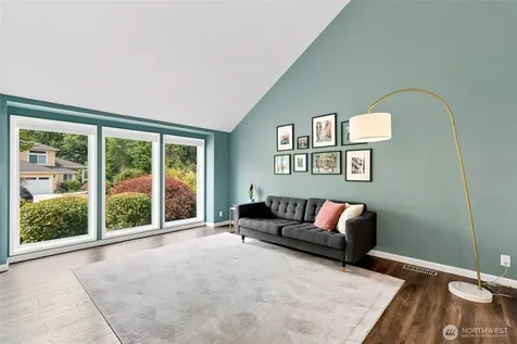 19320 134th Avenue SE Renton WA 98058