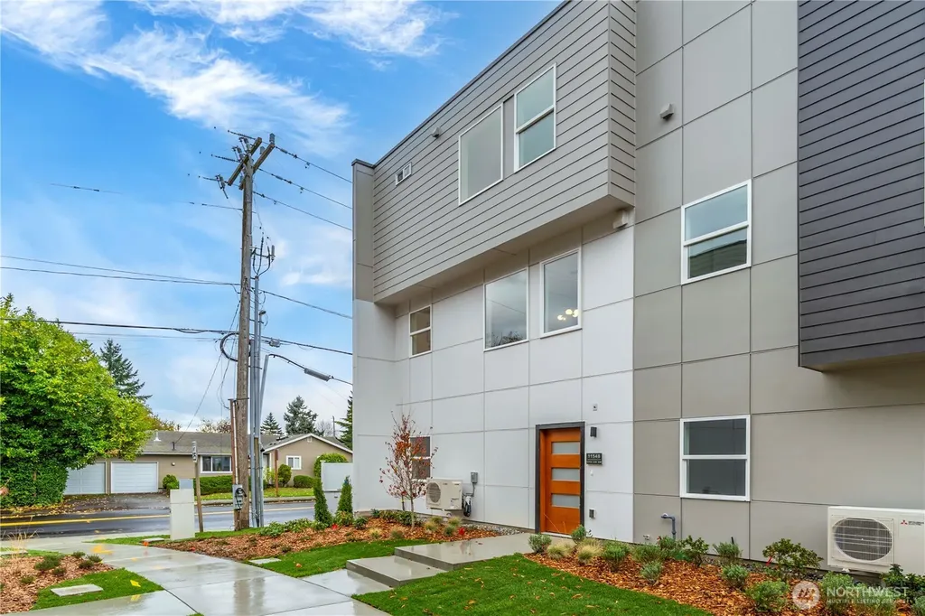 11548 17th Circle SW Burien WA 98146