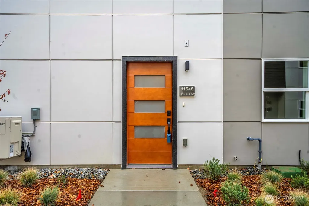 11548 17th Circle SW Burien WA 98146