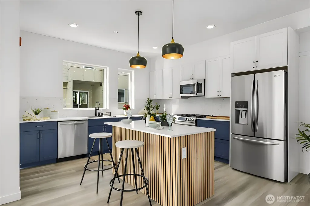 11548 17th Circle SW Burien WA 98146