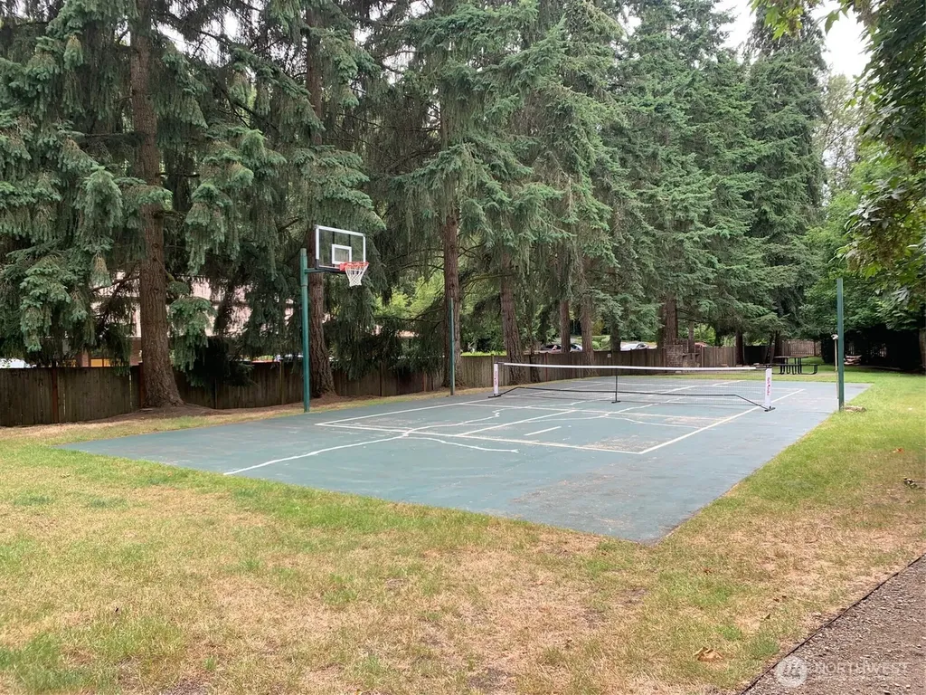 14301 SE 42nd Lane Bellevue WA 98006