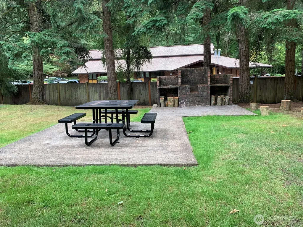 14301 SE 42nd Lane Bellevue WA 98006