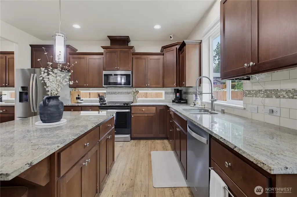 4921 Skylark Street NE Olympia WA 98516