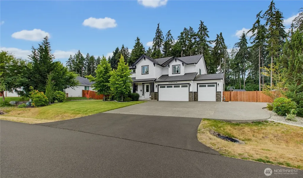 4921 Skylark Street NE Olympia WA 98516