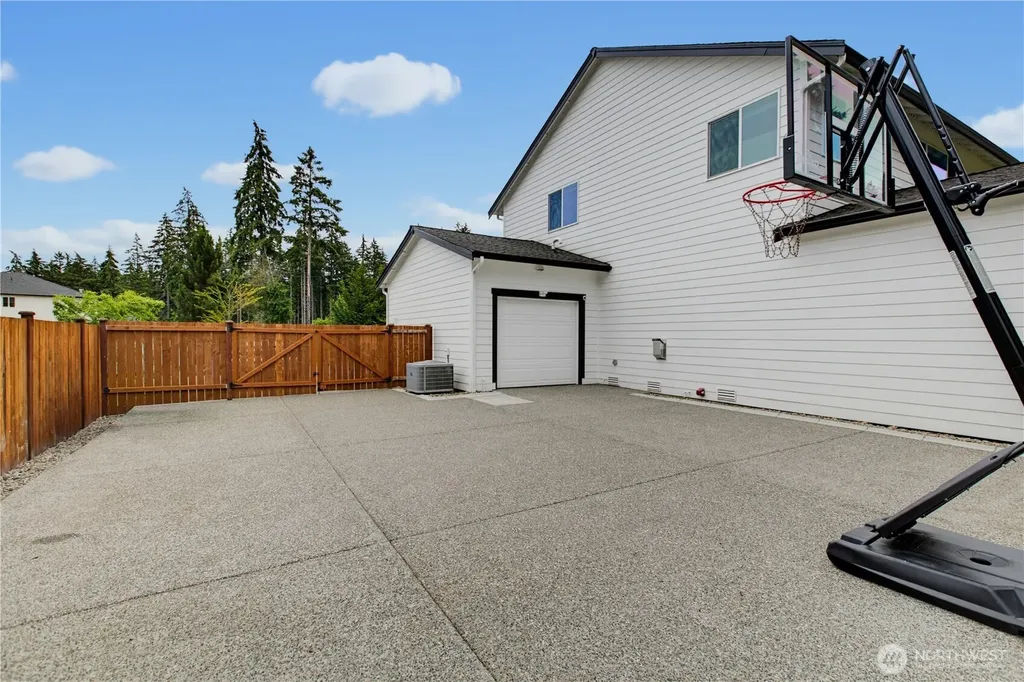 4921 Skylark Street NE Olympia WA 98516