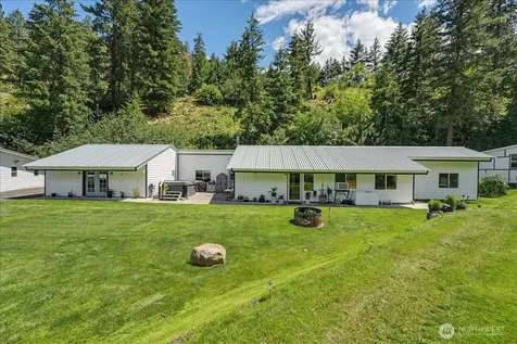 1571 Mission Creek Road Cashmere WA 98815