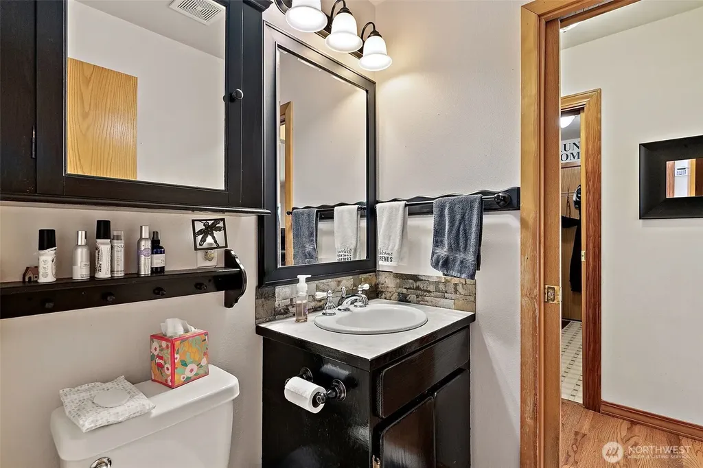 15711 28th Avenue NW Gig Harbor WA 98322