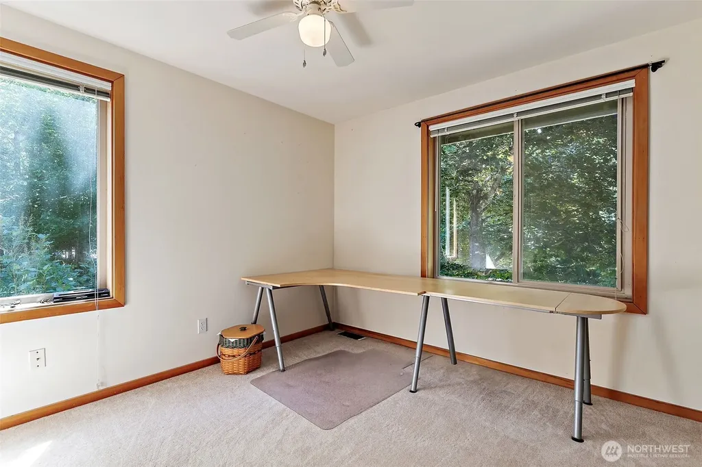 15711 28th Avenue NW Gig Harbor WA 98322