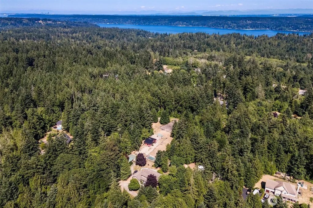 15711 28th Avenue NW Gig Harbor WA 98322