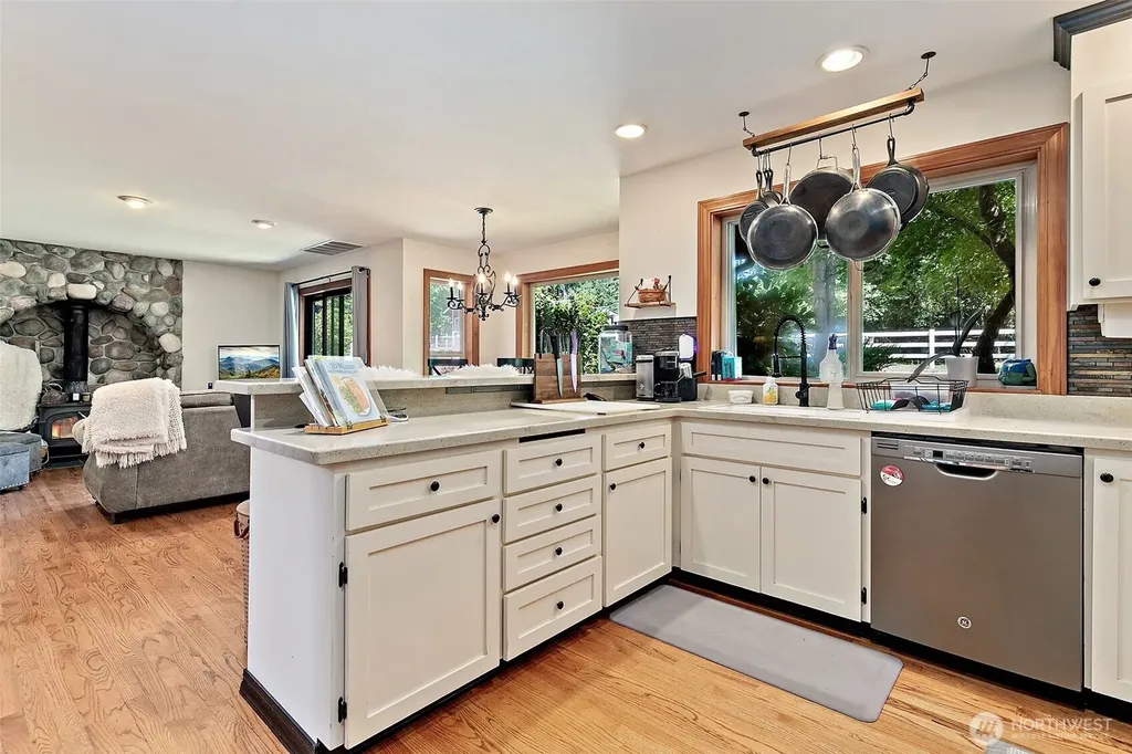 15711 28th Avenue NW Gig Harbor WA 98322