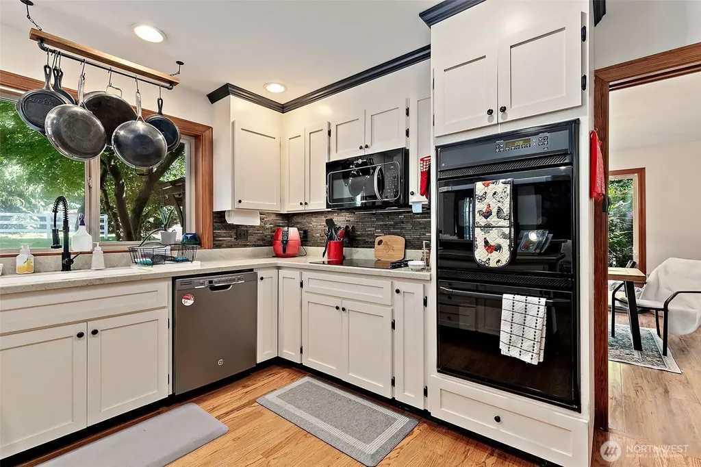 15711 28th Avenue NW Gig Harbor WA 98322