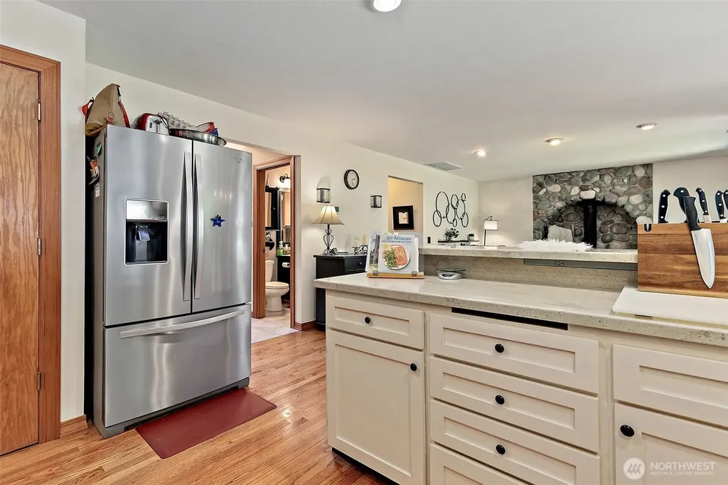 15711 28th Avenue NW Gig Harbor WA 98322