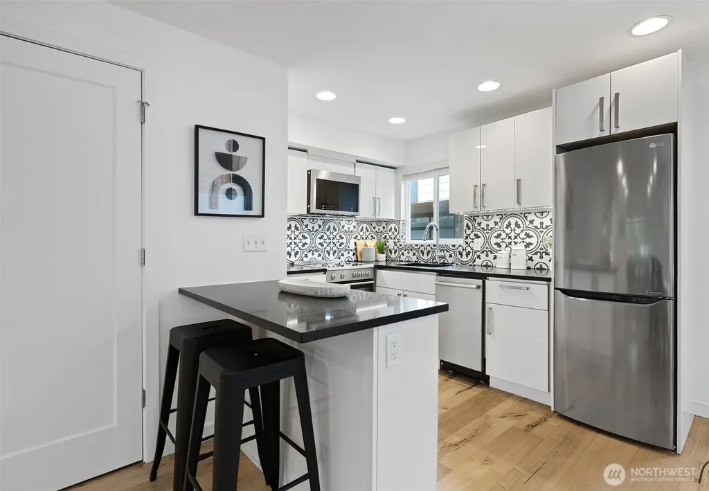 7009 Alonzo Avenue NW Seattle WA 98117