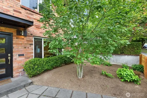 7009 Alonzo Avenue NW Seattle WA 98117