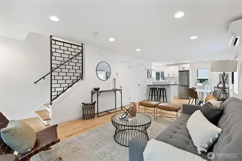 7009 Alonzo Avenue NW Seattle WA 98117