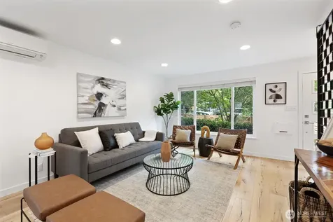 7009 Alonzo Avenue NW Seattle WA 98117