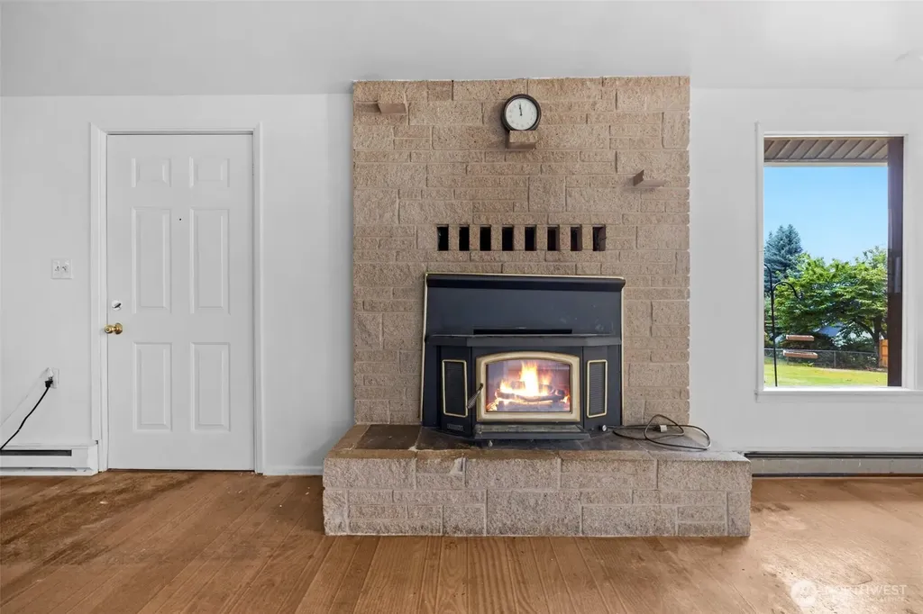 4315 Thomson Avenue Everett WA 98203