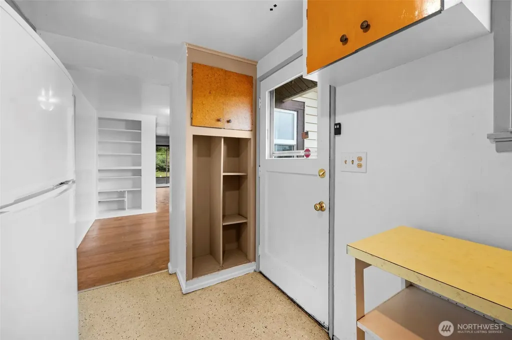 4315 Thomson Avenue Everett WA 98203