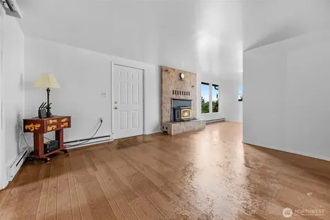 4315 Thomson Avenue Everett WA 98203