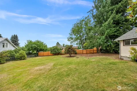 4315 Thomson Avenue Everett WA 98203