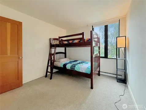 521 5th Avenue W Seattle WA 98119