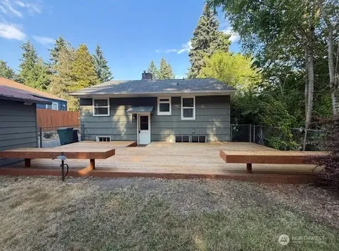 11307 15th Avenue NE Seattle WA 98125