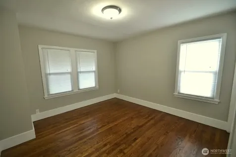 11307 15th Avenue NE Seattle WA 98125