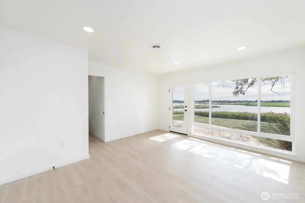 242 N Crestview Drive Moses Lake WA 98837