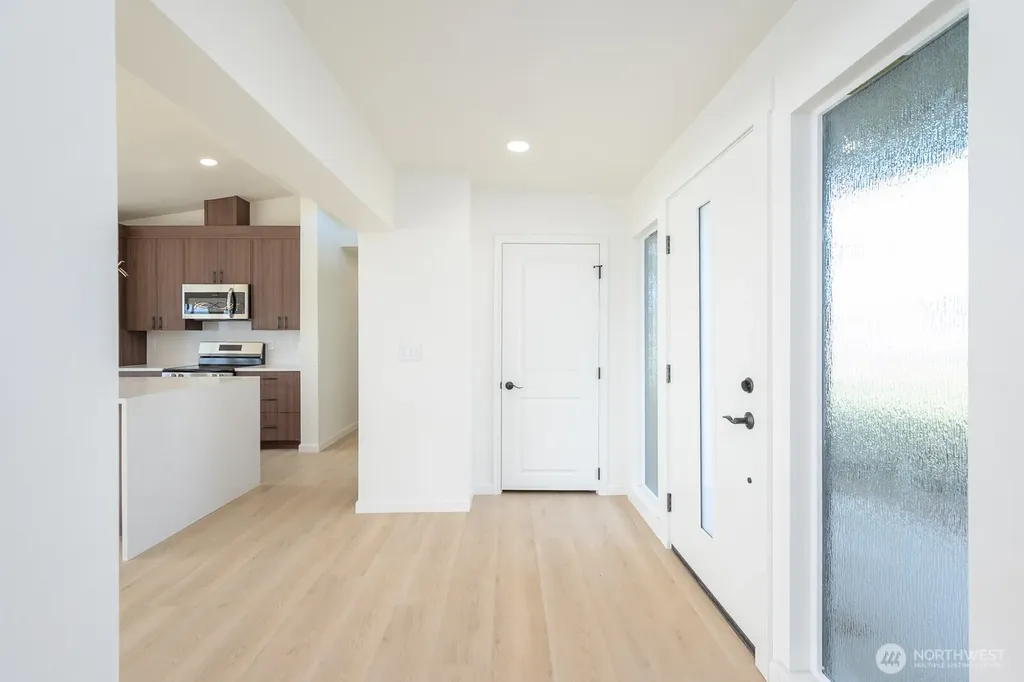 242 N Crestview Drive Moses Lake WA 98837