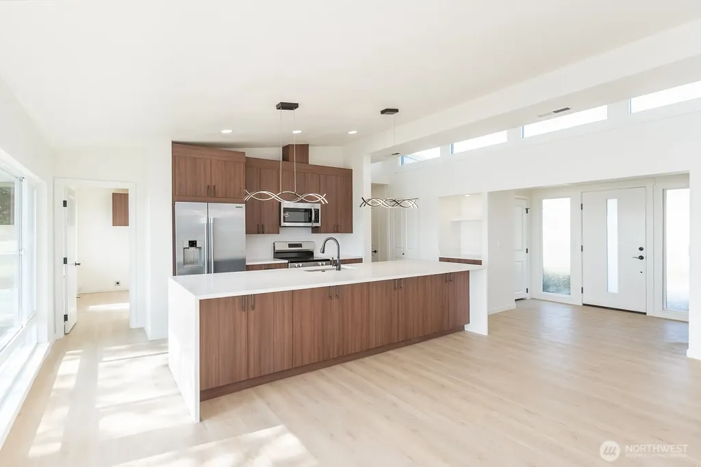 242 N Crestview Drive Moses Lake WA 98837