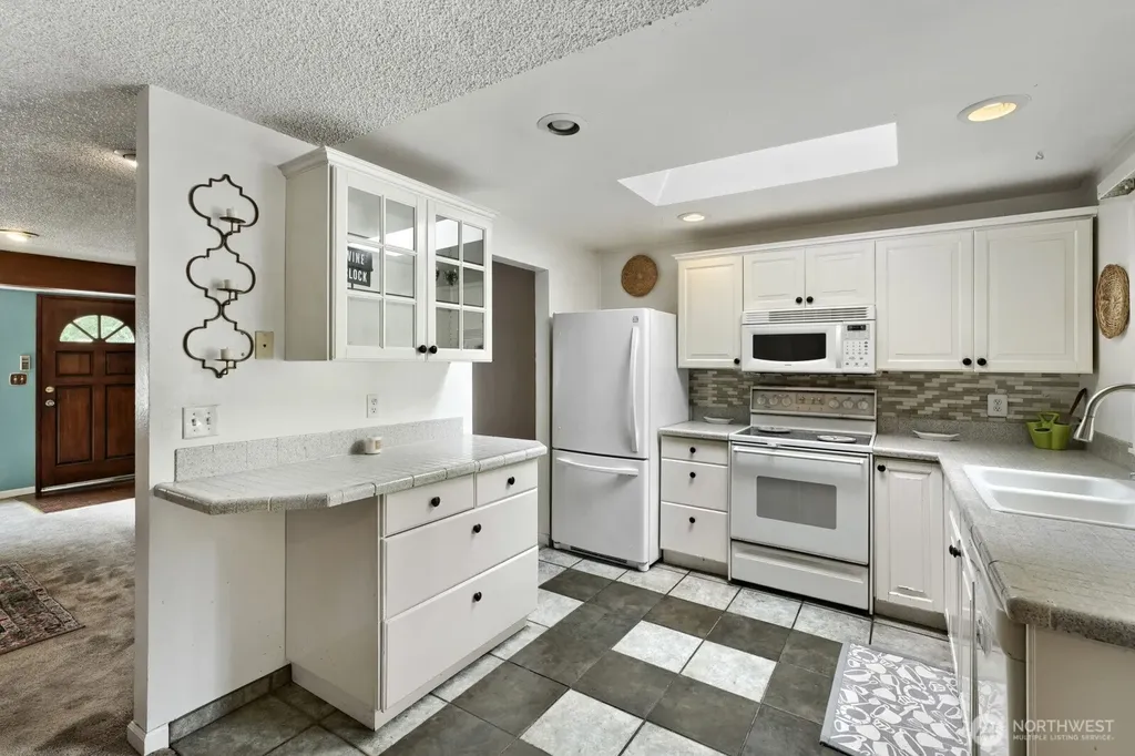 606 SW 302nd Street Federal Way WA 98023