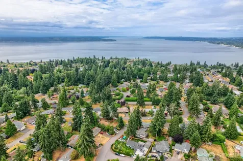606 SW 302nd Street Federal Way WA 98023