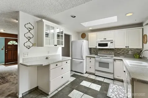 606 SW 302nd Street Federal Way WA 98023