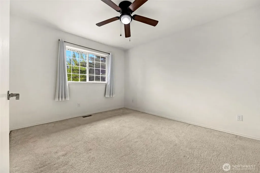 18331 E Countryclub Drive Arlington WA 98223
