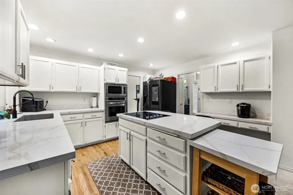 18331 E Countryclub Drive Arlington WA 98223