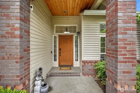 18331 E Countryclub Drive Arlington WA 98223