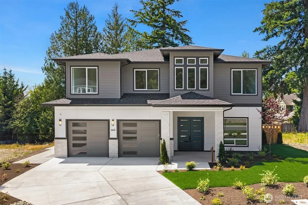 465 Orcas Ave NE Renton WA 98059