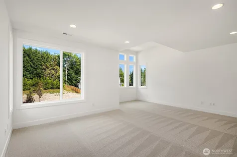 465 Orcas Ave NE Renton WA 98059