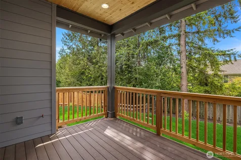 465 Orcas Ave NE Renton WA 98059