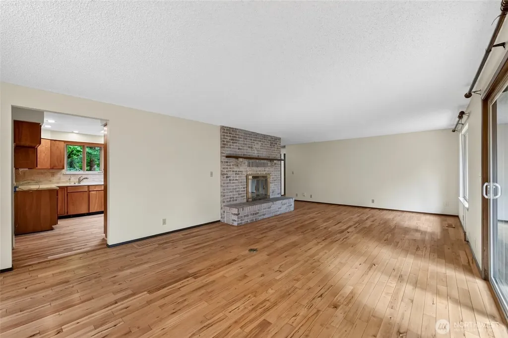 10511 Moller Drive NW Gig Harbor WA 98332
