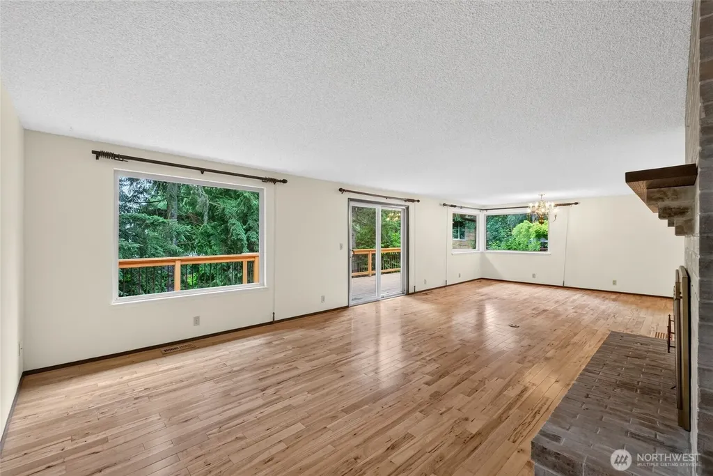10511 Moller Drive NW Gig Harbor WA 98332