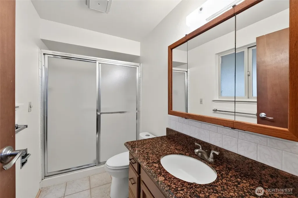 10511 Moller Drive NW Gig Harbor WA 98332