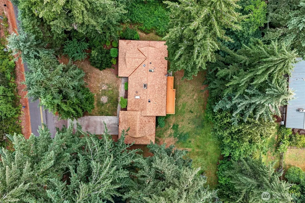 10511 Moller Drive NW Gig Harbor WA 98332