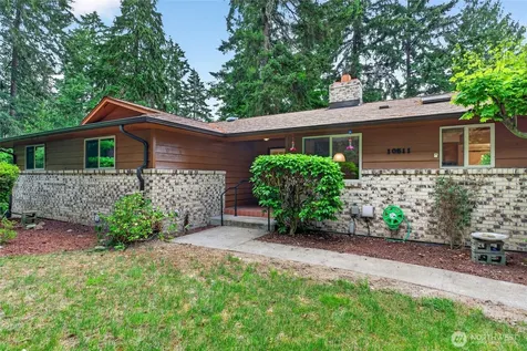 10511 Moller Drive NW Gig Harbor WA 98332