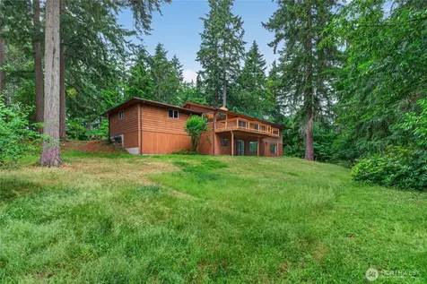 10511 Moller Drive NW Gig Harbor WA 98332
