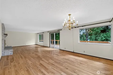 10511 Moller Drive NW Gig Harbor WA 98332