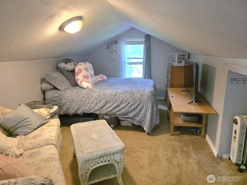18704 Dynamite Drive SE Yelm WA 98597