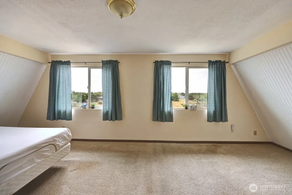 33612 I Street Ocean Park WA 98640