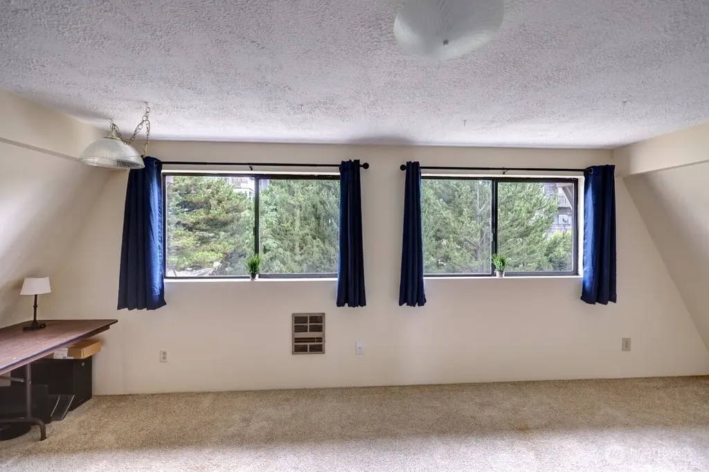 33612 I Street Ocean Park WA 98640