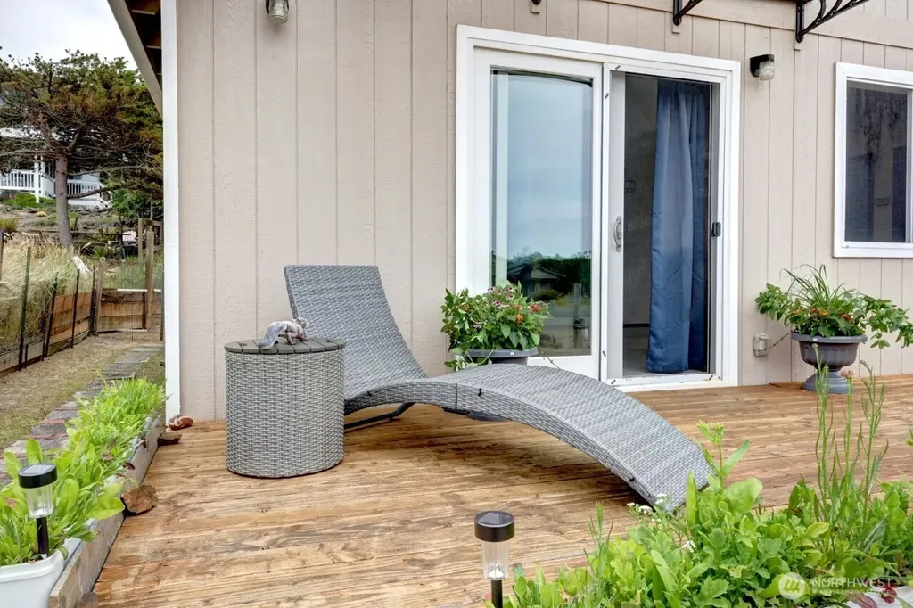 33612 I Street Ocean Park WA 98640